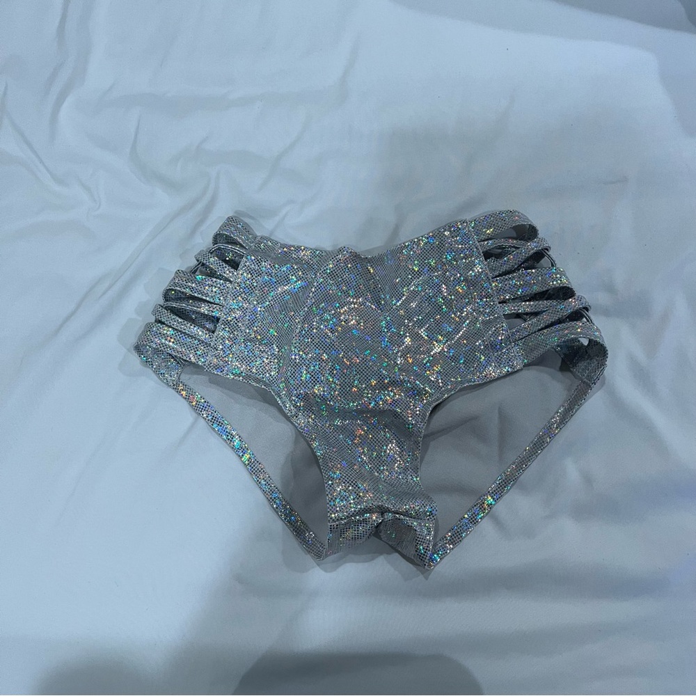 Rave Bottoms